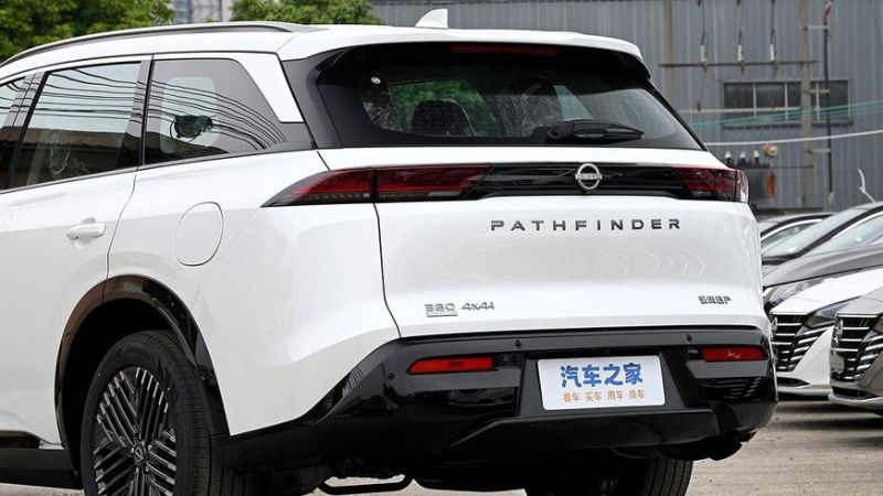 В Китае появился свой Nissan Pathfinder: другой дизайн, двигатель и цена