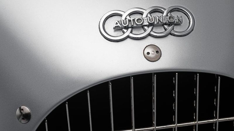 Audi возродила суперкар из 1930-х, которого никогда не было