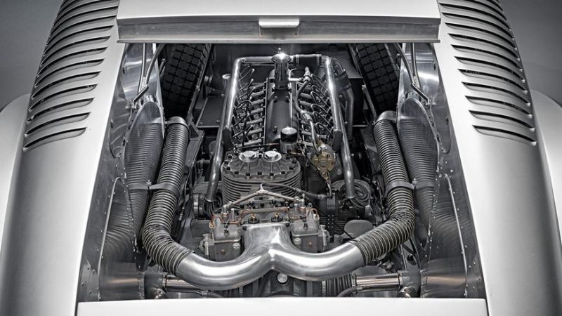 Audi возродила суперкар из 1930-х, которого никогда не было