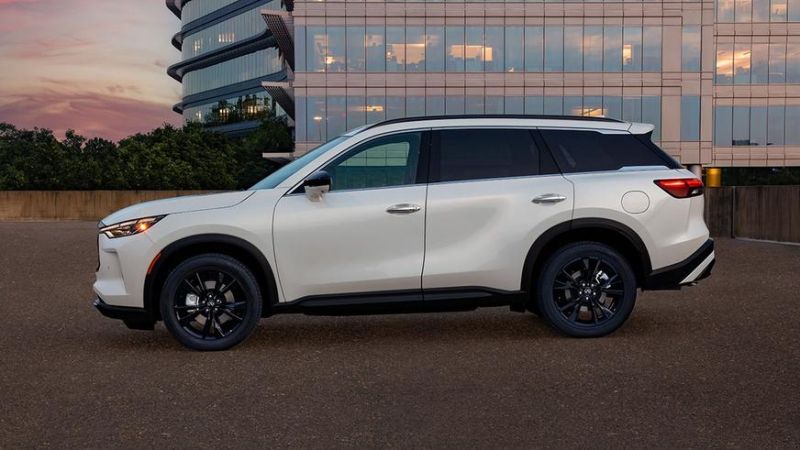 Большой кроссовер Infiniti QX60 лишился V6
