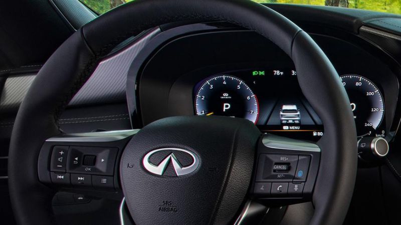 Большой кроссовер Infiniti QX60 лишился V6