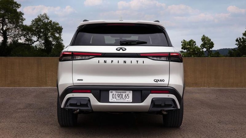 Большой кроссовер Infiniti QX60 лишился V6