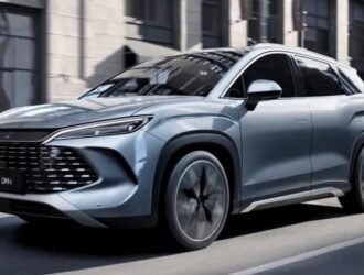 Появились первые фото нового кроссовера BYD Song L DM-i