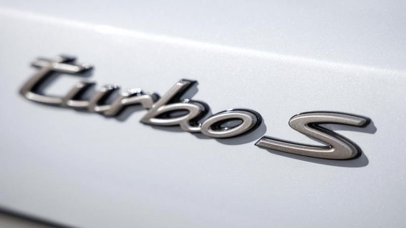 Porsche Panamera стал 782-сильным