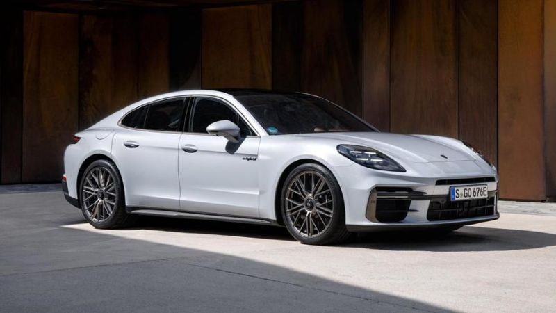 Porsche Panamera стал 782-сильным
