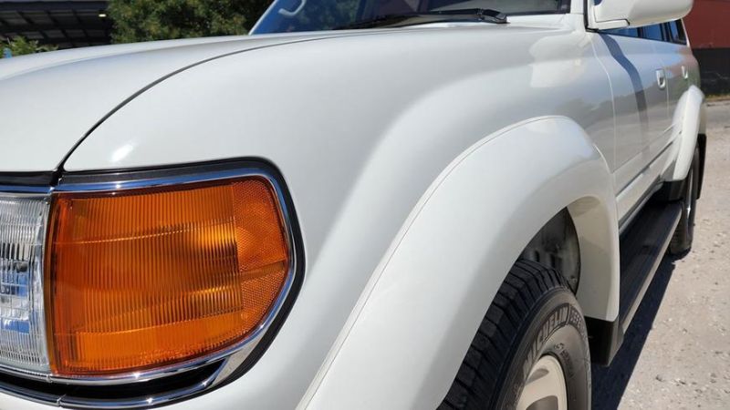 Практически новый Land Cruiser 80 выставлен на торги в США