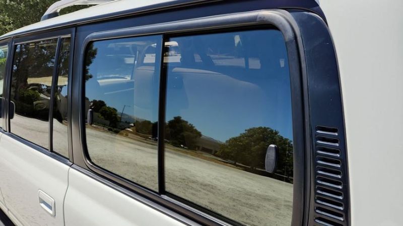 Практически новый Land Cruiser 80 выставлен на торги в США