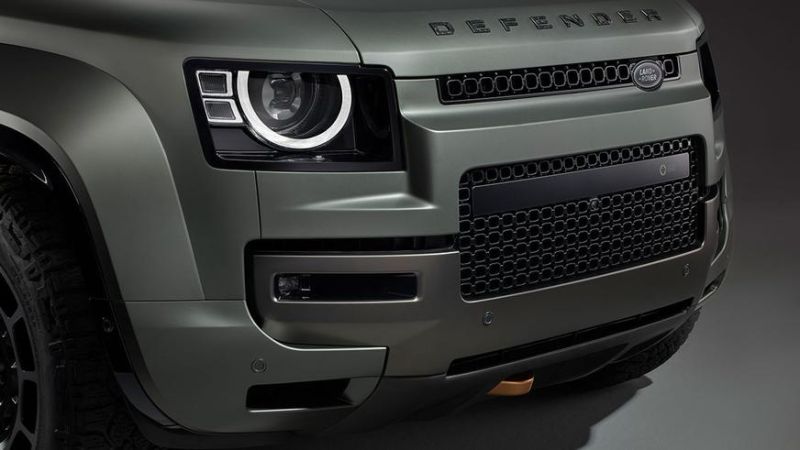 Раскрыт Land Rover Defender Octa