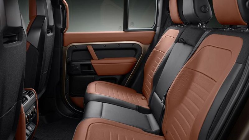 Раскрыт Land Rover Defender Octa