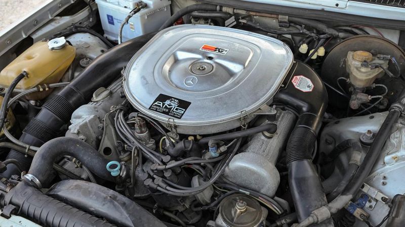 Редкий 45-летний универсал Mercedes-Benz оценили дороже нового S-класса