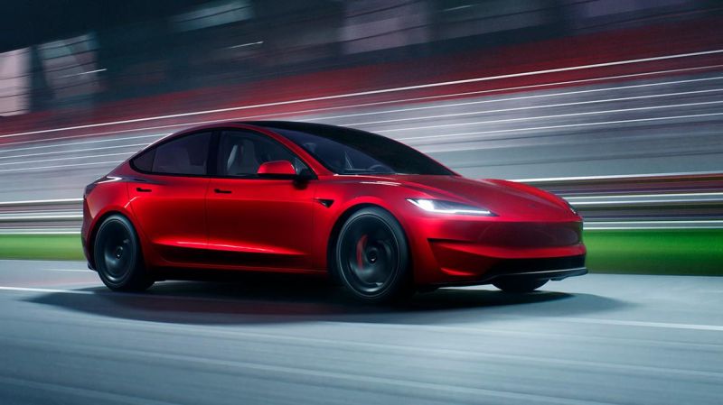 Tesla теряет позиции по обе стороны Атлантики