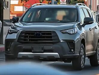Toyota готовит RAV4 к обновлению: первое фото