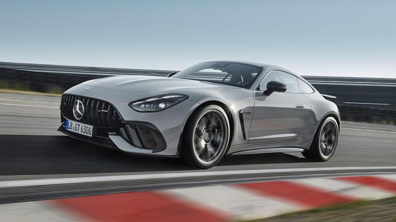 У Mercedes-AMG GT 63 появилась версия Pro