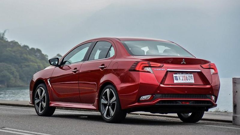 Выпущен последний Mitsubishi Lancer