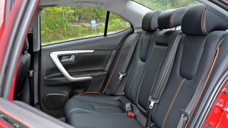 Выпущен последний Mitsubishi Lancer
