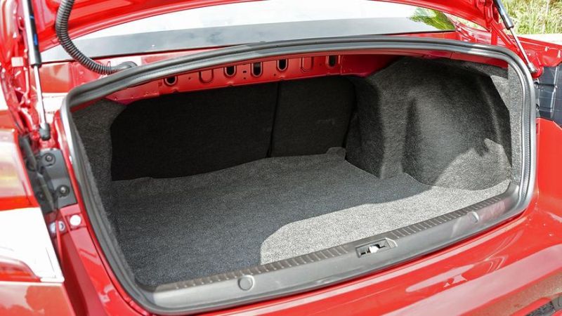 Выпущен последний Mitsubishi Lancer