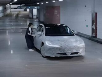 Китайская IM Motors показала будущее параллельной парковки