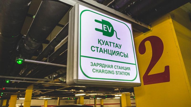Когда электрокары разрешат заряжать в паркингах жилых домов и не только