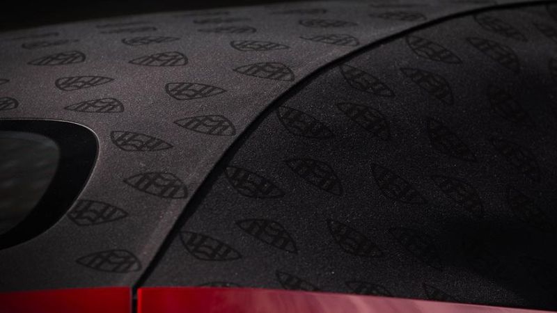 Линейка Mercedes-Maybach пополнилась родстером SL 680