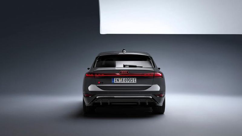 Новый Audi A6. Задний привод и электромоторы
