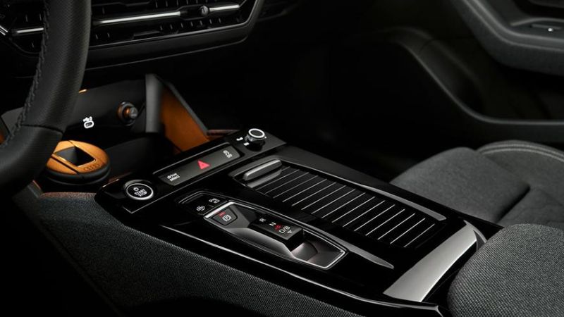 Новый Audi A6. Задний привод и электромоторы