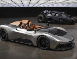 Pininfarina показала 1900-сильный бэтмобиль для Брюса Уэйна