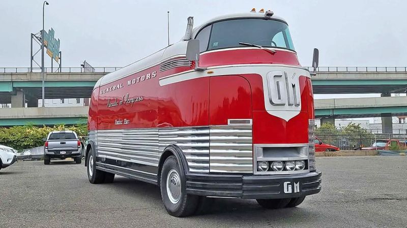 Раритетный GM Futurliner появился в продаже