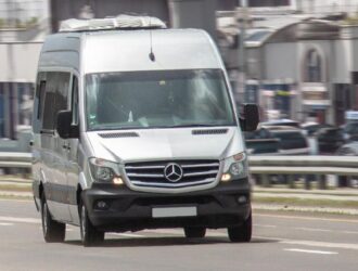 Разрешено ли микроавтобусам ездить быстрее 50 км/ч в городах