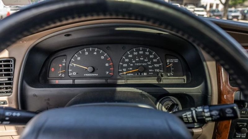 Toyota 4Runner (N180) с небольшим пробегом продают в США