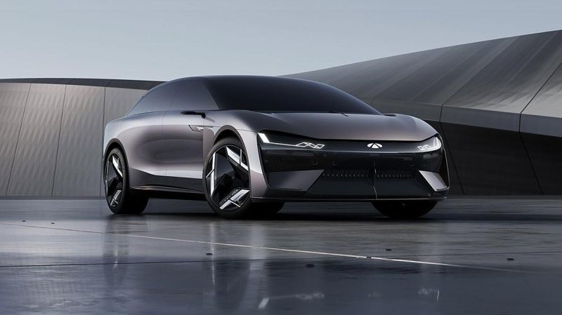 Chery показала первые фото универсала с твердотельной батареей