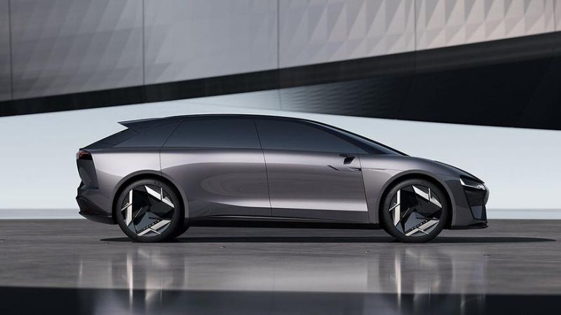 Chery показала первые фото универсала с твердотельной батареей
