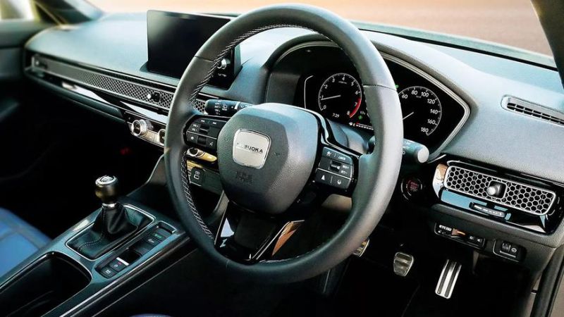 Мини-Challenger от Mitsuoka поступит в продажу