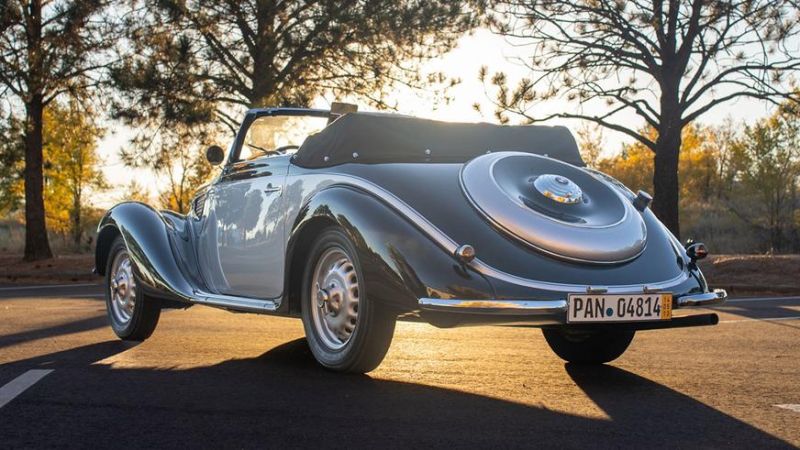 Довоенный BMW 327 выставили на торги в США