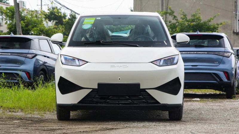 Самый популярный электромобиль Китая BYD Seagull готовится к рестайлингу