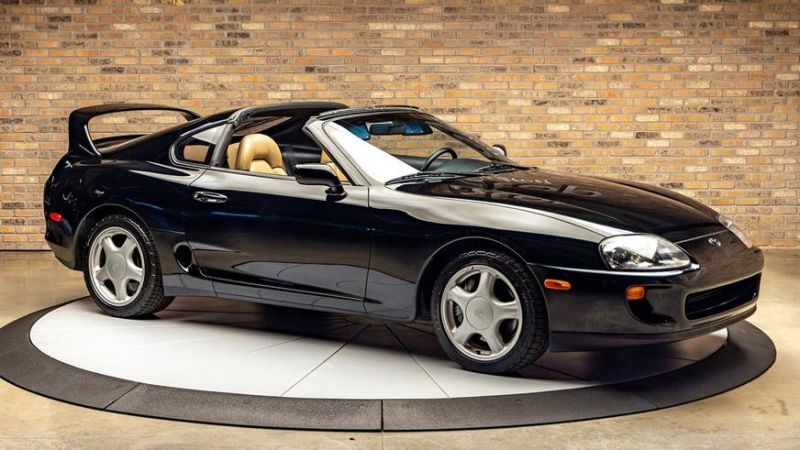 Toyota Supra на торгах в США. Один владелец и 29 тысяч миль пробега
